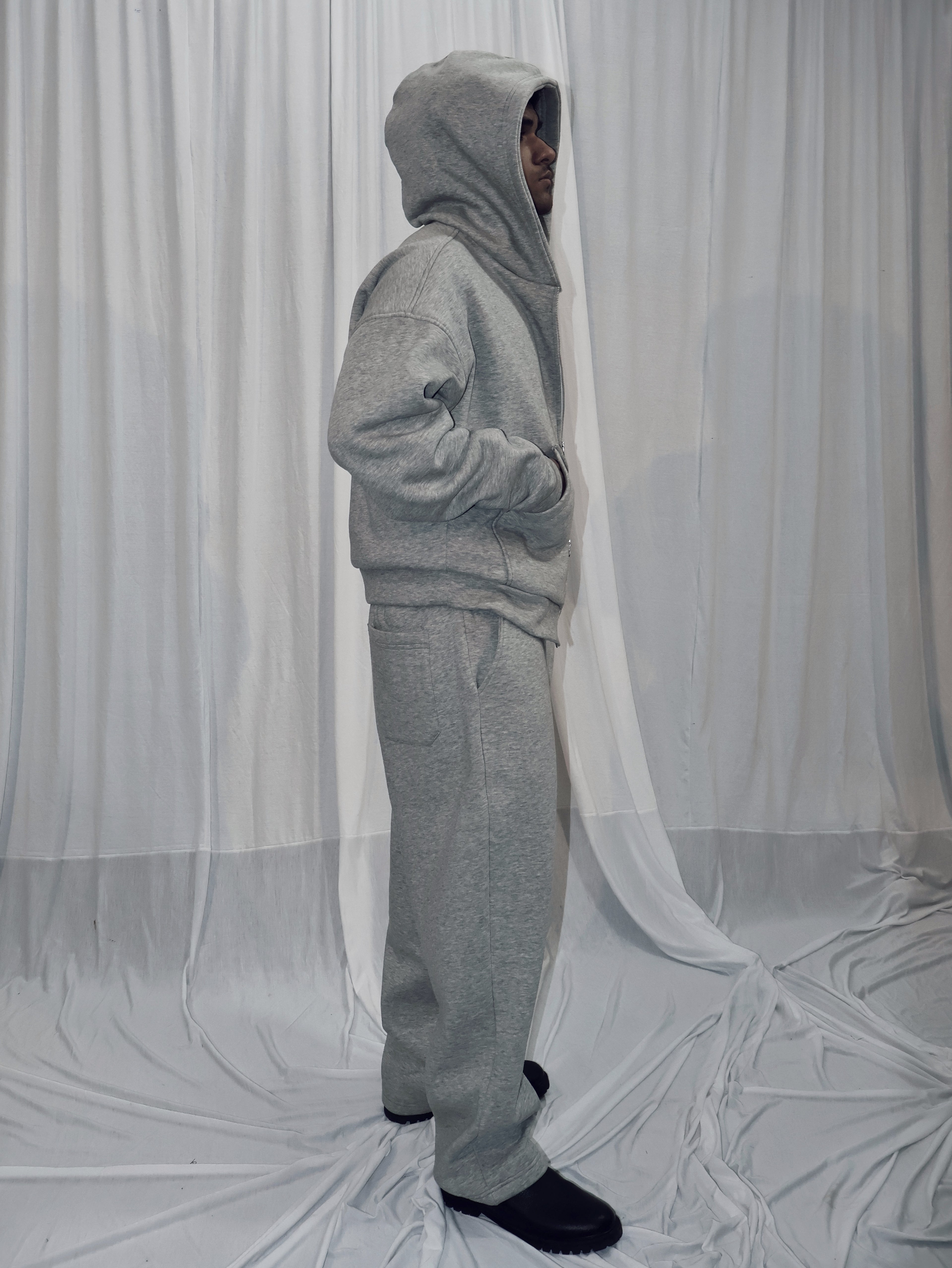 GREY UNISEX ZIPPER HOODIE AND SWEATPANT CO-ORD SET