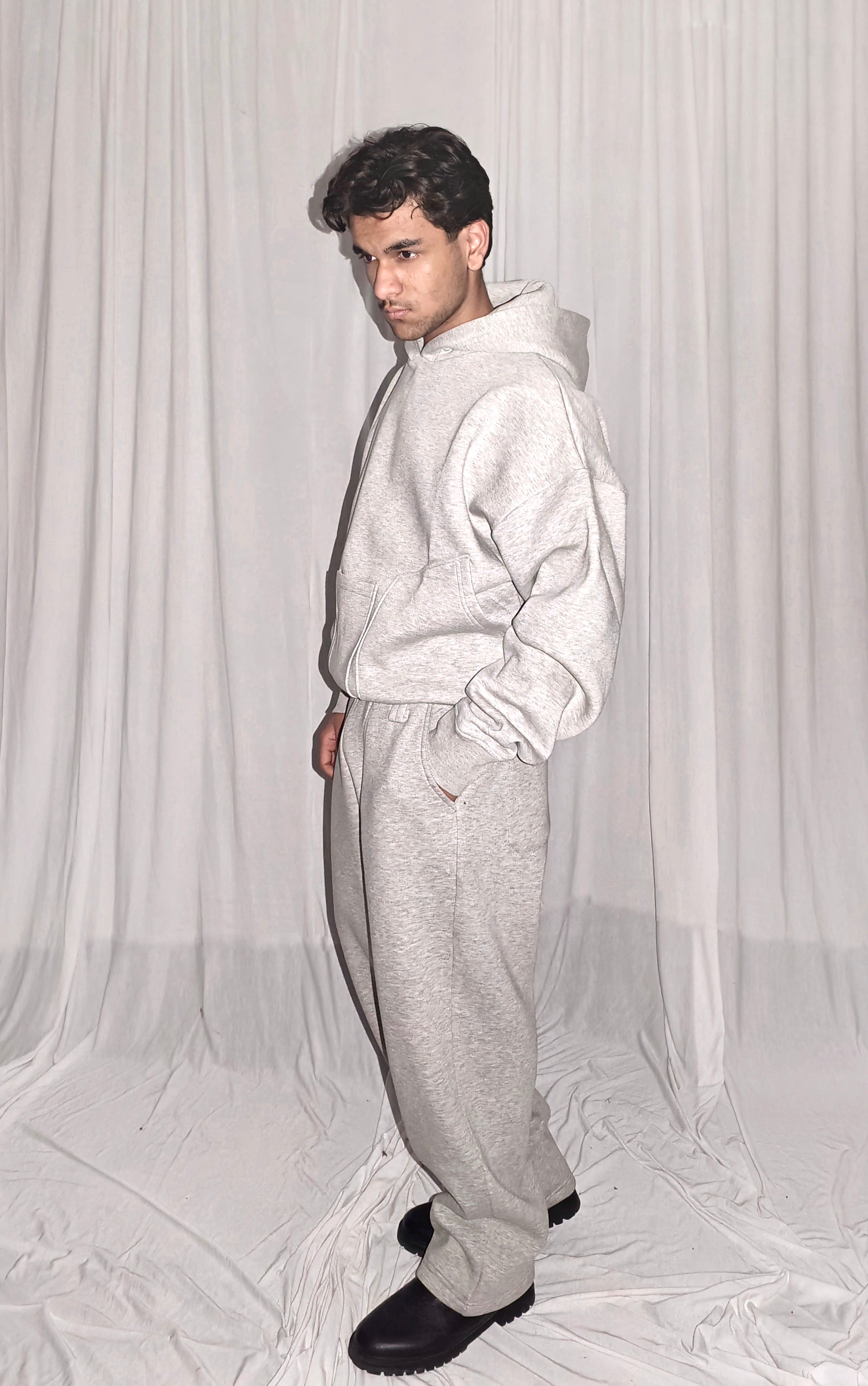 Unisex Hoodie Vertical Pocket