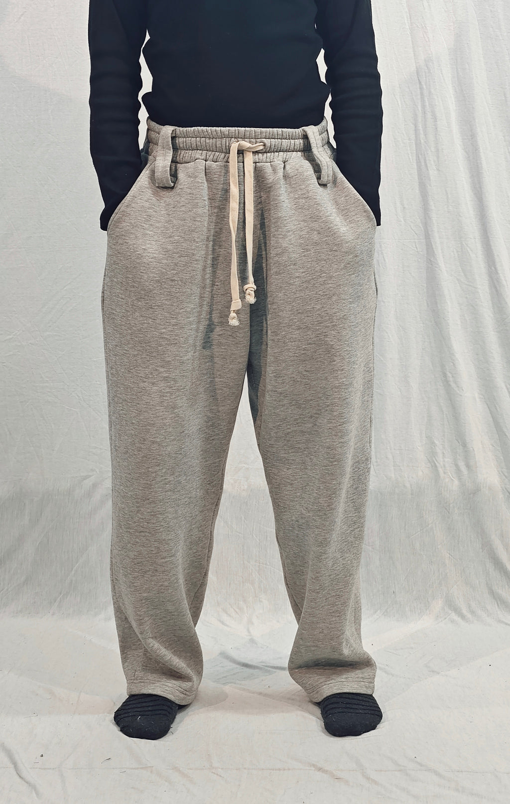 GREY UNISEX SWEATPANT