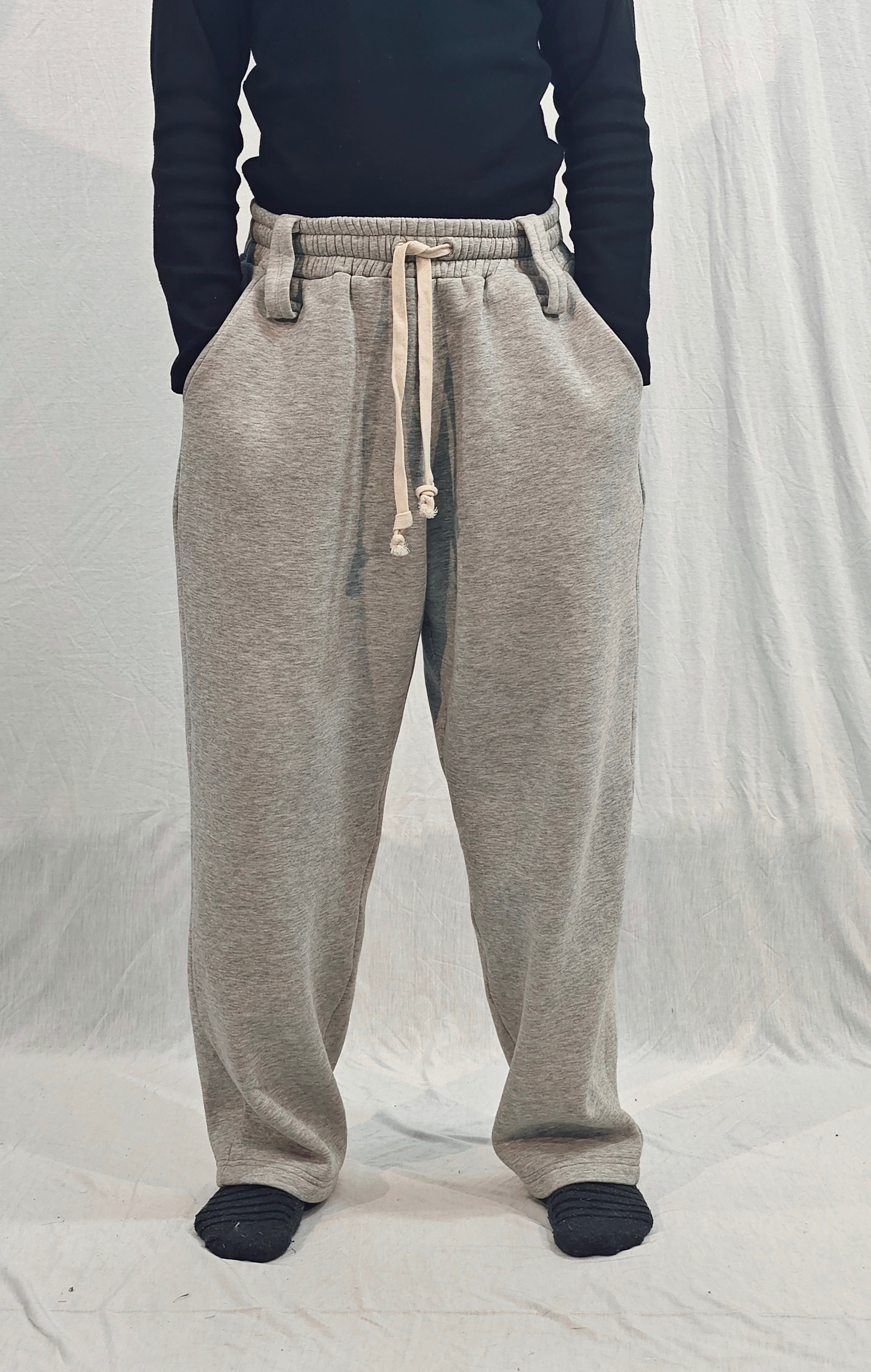 GREY UNISEX SWEATPANT